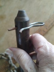 Heavy 1 inch hitch pin 6 inches long with 16 inch chain