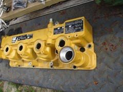 CAT Caterpillar 242D Skid Steer Valve Cover Diesel C3.3B Kubota