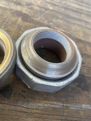 (YC15) Lasco 1 1/4 Galv Union 30-1318S