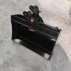 600mm Tilting Bucket Attachment for TYPHON Mini Excavators Mini Excavator Bucket