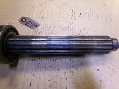 John Deere 720 730 top transmission shaft