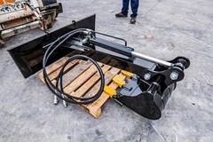 Skid Steer Backhoe Bucket Attachment 15″ Straight Arm Digger Bucket For Bobcat