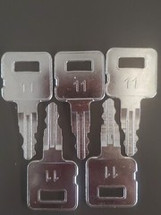 NEW aftermarket CAT 5P8500 Ignition Key (Set OF 5)