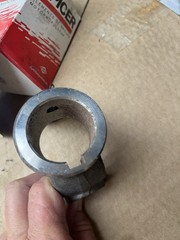 Spicer 2 4 1233 Yoke 1 1/2 Inch Bore New Old Stock