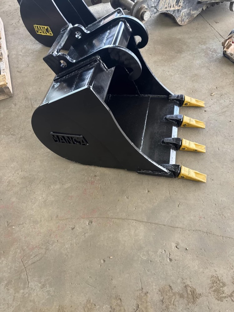 NEW 24 INCH BOBCAT X-CHANGE MINI EXCAVATOR BUCKET e50 e55
