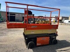 JLG 1932RS ELECTRIC SCISSOR LIFT PLATFORM MANLIFT VERTICAL JLG AERIAL LIFT