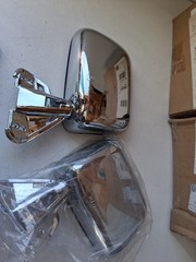 Driver & Passenger Side Mirrors for Toyota Pickup 1987-1988 Chrome Standard Cab