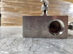 ANDERSON GREENWOOD CROSBY PTMVIS4SG Stainless Steel Manifold Valve