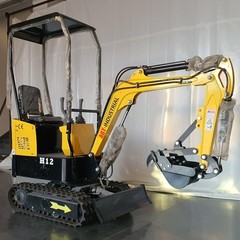AGT 1 Ton Mini Excavators Crawler Tracked Hydraulic Digger B&S Engine EPA 13.5HP