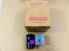 HYDROSTATIC STEERING UNIT FOR MAHINDRA TRACTOR 007207923D91 WITH ADAPTOR PLATE