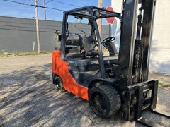 2020 Toyota 8000 LB Forklift With Side Shift and 2 Stage Mast