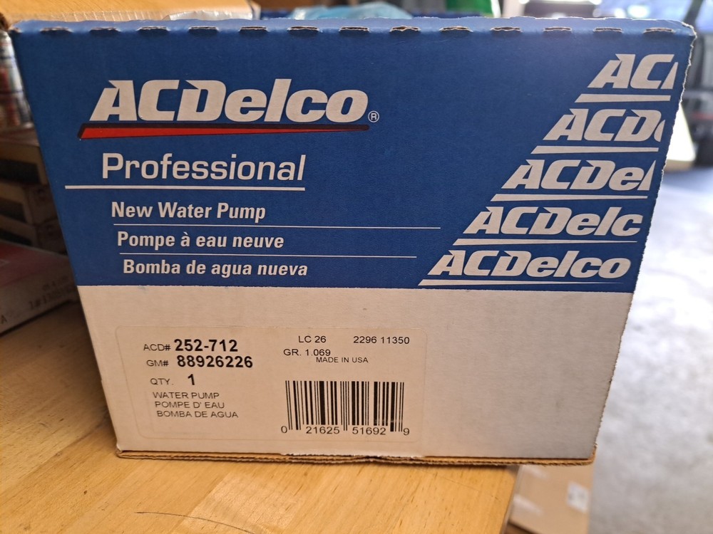 GENUINE GM Water Pump ACDelco 252-712 GM 88926226