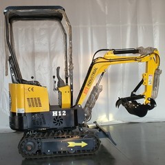 AGT 1 Ton Mini Excavators Crawler Tracked Hydraulic Digger B&S Engine EPA 13.5HP