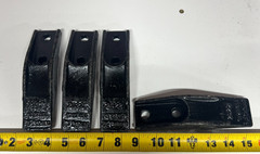 Lot of 4) Bobcat 6727453 Bucket Bolt-On Unitooth Fitting Only Forged Steel Black