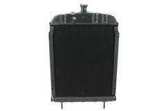 Tractor Radiator Fits IH Farmall 400 450 Models OE# 361416R93 361417R9