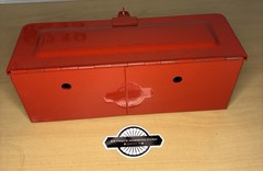 Small Red Toolbox – Universal