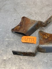 1979 Massey Ferguson MF 2775 Tractor Rear Hydraulic Coupler Brackets