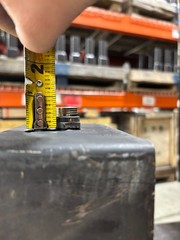 AEC Electromagnet, 6,000 LBS. 120V