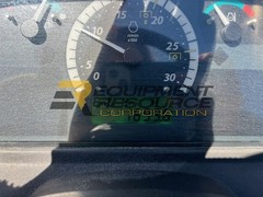 2019 John Deere 3033R Tractor