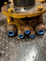 487-6193 Final drive (Hydraulic motor only) Cat 299D3 289D3 279D3 1000 Hours