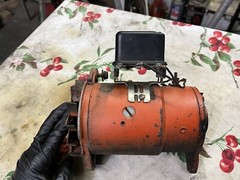 Case 930 Comfort King Diesel Tractor Original 12V generator Alternator 1963