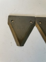 John Deere Dura-Cut 4 Pack Of Sickle Sections E76373 New Old Stock