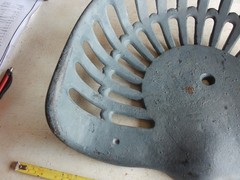 Vintage Cast Iron Tractor Seat Unbranded Painted Lot 26-16-20-W