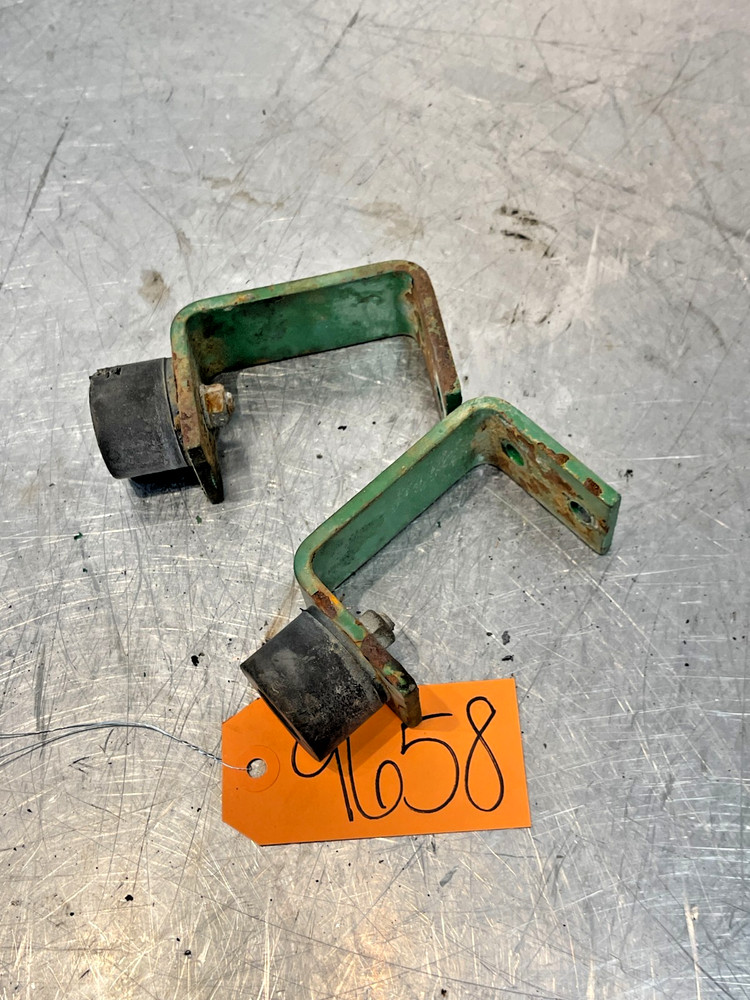 1979 John Deere 850 Tractor Seat Supports Brackets