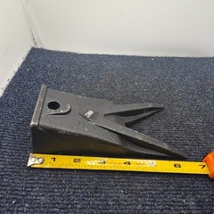John Deere TX156WT Hensley Top Mount Twin Tiger Tooth 156 Series For 27 ZTS 27C