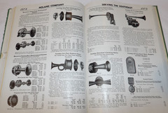 VINTAGE 1945 INDUSTRIAL ELECTRICAL SUPPLIES CATALOG! LAMPS/TRAFFIC LIGHTS/ALARMS