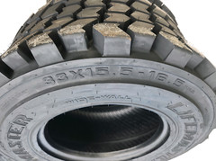 33×15.50-16.5 NEW CAMSO 14 PLY TIRE ONLY 33×15.50×16.5, 331550165 TYRE, X 1