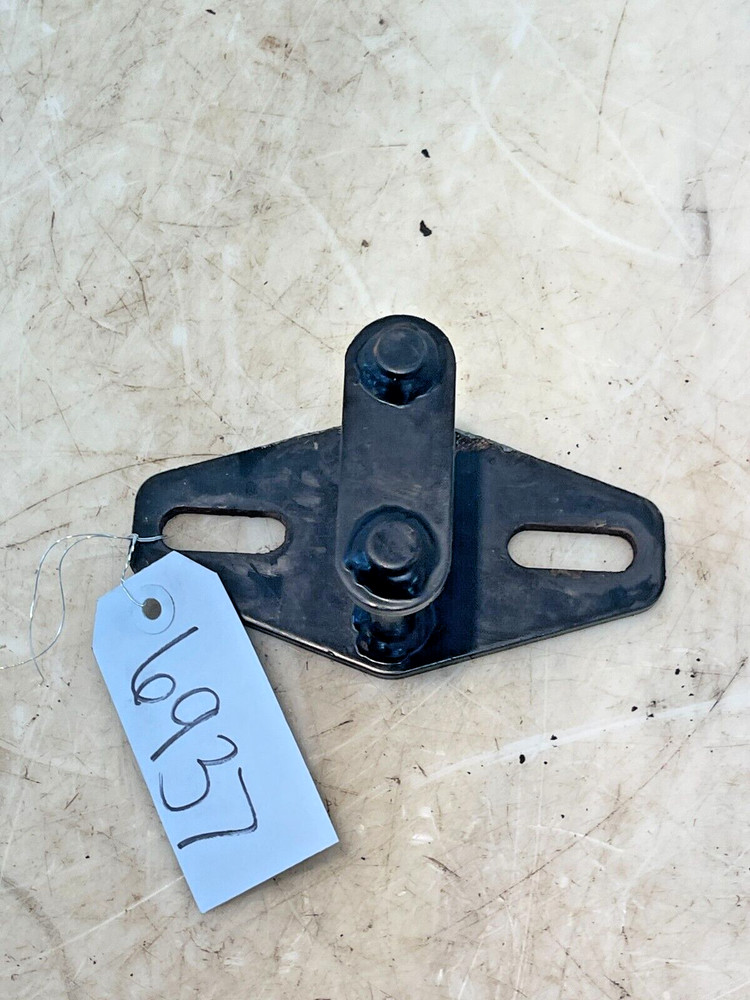 2015 CAT Caterpillar 242D Skid Steer Loader Rear Door Latch