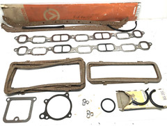 LOT OF MISCELLANEOUS AUTOMOTIVE GASKETS (VICTOR)