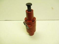 Farmall IH International Char Lynn power steering generator hand pump 373069r94