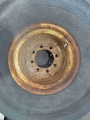 New Holland Tire And Rim 11.00-16