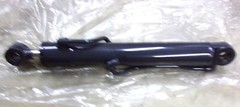 68817-67510 GENUINE OEM KUBOTA HYDRAULIC BOOM CYLINDER ASSEMBLY R400B