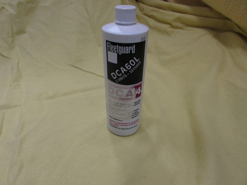 Fleetguard DCA60L Cooling System Additive, DCA4, 16OZ, NOS, M11