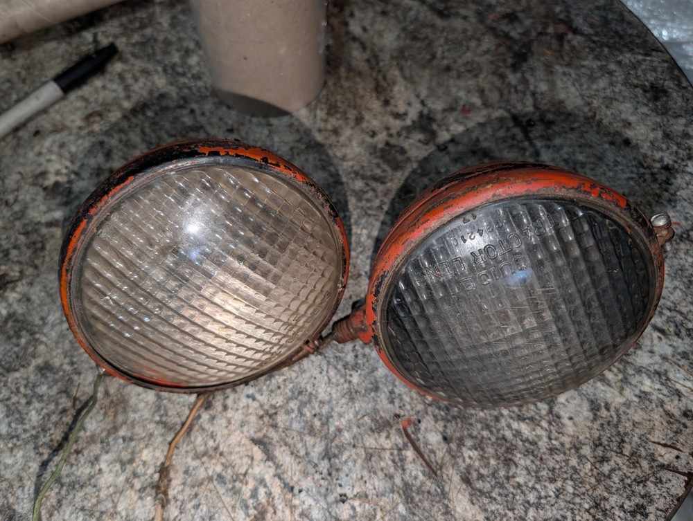 ALLIS CHALMERS B C CA G D10 D12 D14 HEADLIGHTS 12 VOLT Tractor Lights Guide