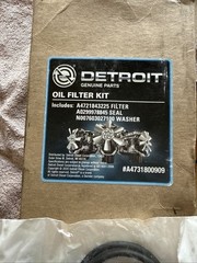 New Genuine Detroit Diesel Oil Filter Kit A4731800909. Made in Germany.