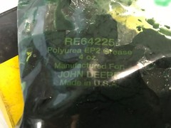 RE64225 GENUINE John Deere Polyurea EP2 Green GREASE 4oz Replaces RE23148