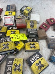 NOS Wesco Fomoco Spicer U-Joints CBAN570 1443887 163392 820003 CBA120