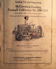 1941 McCormick Deering~Instruction Manual~Farmall Cultivator HM-221. #-4