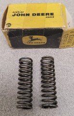 QTY- 2- Vintage NOS OEM John Deere R26823 Compression Spring Awesome Box!!