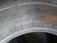 17.5L-24 TIRE R-4 NEW COSMETIC BLEM 8PLY TUBELESS 17524 17.5 24