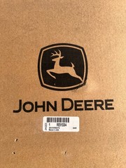 RE515304 JOHN DEERE HOUSING (RE527648)