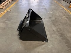 AGT 32 inch Toothless Bucket for Mini Skid Steer Loader Bucket Without Teeth