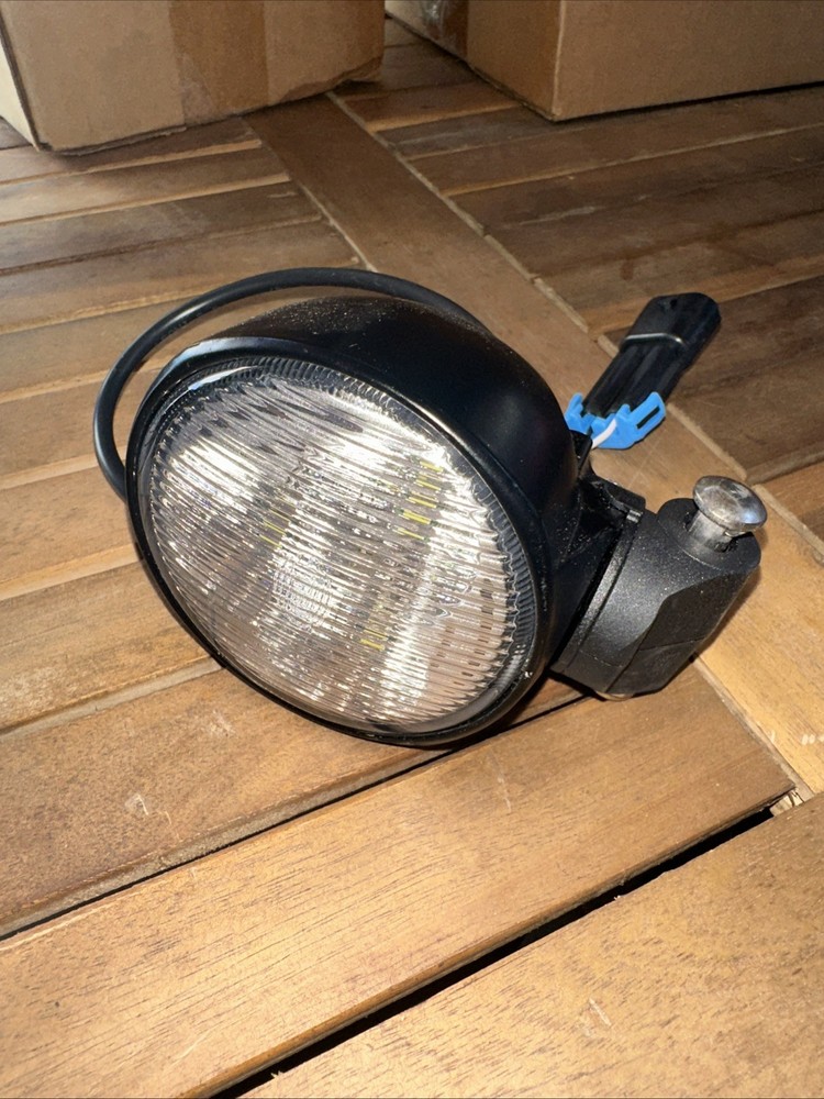 John Deere OEM AL219331 Floodlamp LED ROUND 12V NEW