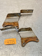 1979 Massey Ferguson MF 2775 Tractor Rear Hydraulic Coupler Brackets