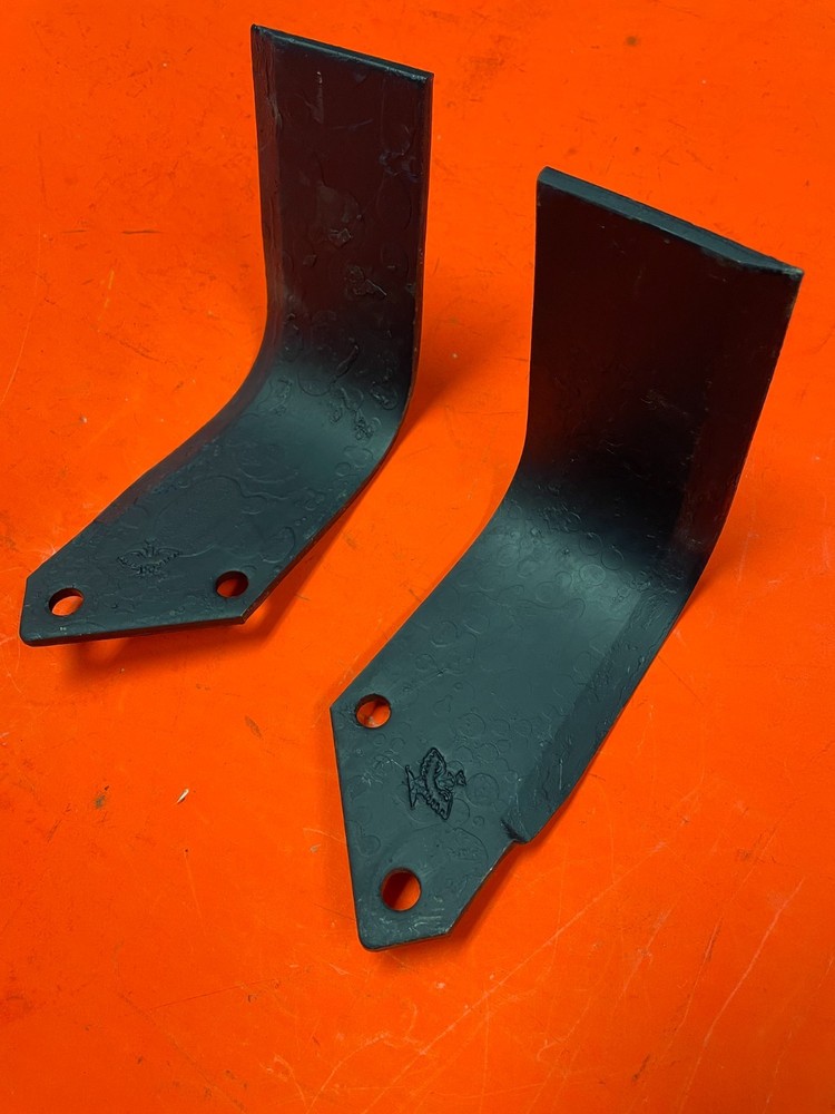 Pair L Shaped tine/blades for JOHN DEERE 550 660 670 680 tiller PT8444 PT8445