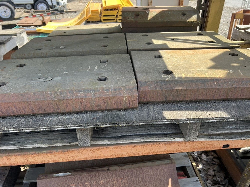 Terex Finlay Rear Apron Impact Crusher Liner Part 12.99.0116